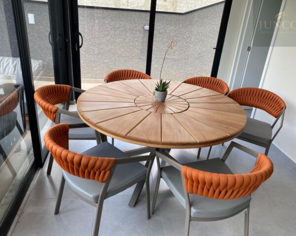 Conjunto Mesa Redonda 1,60m com 6 Cadeiras Belga | Arezzo Decor®