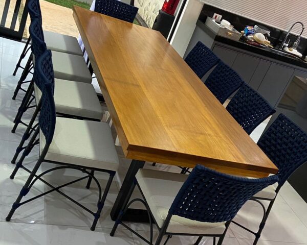 Conjunto Mesa Retangular 1,00 x 1,00m com Tampo de Madeira de Demolição e 4 Cadeiras em Corda Náutica | Arezzo Decor®