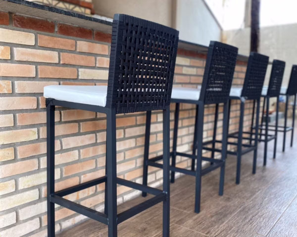 Banqueta Santiago em Alumínio com Corda Náutica e Estofado Arezzo Decor®